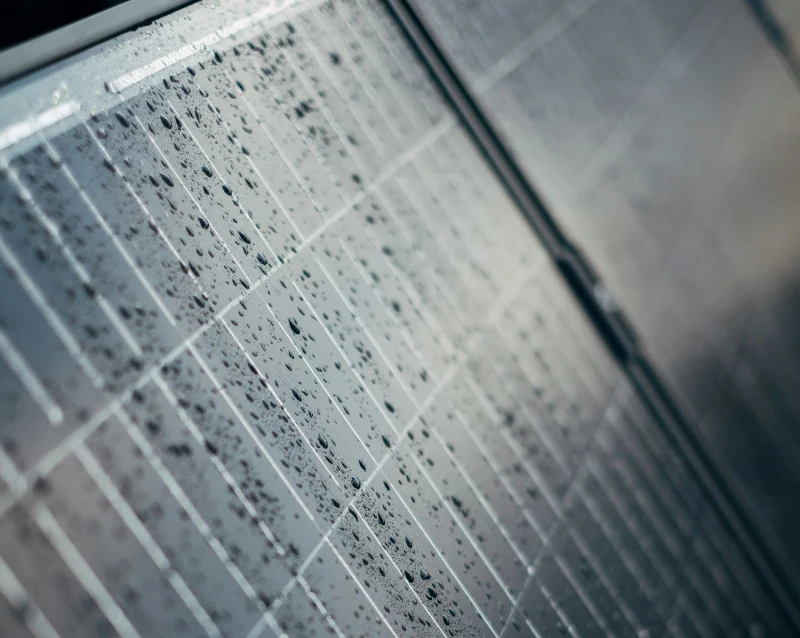 Why High Pressure Washers Should Not Be Used for The Cleaning Of Windows and Solar Panels
